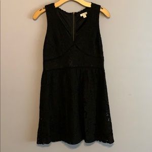 Black lace Xhilaration -small